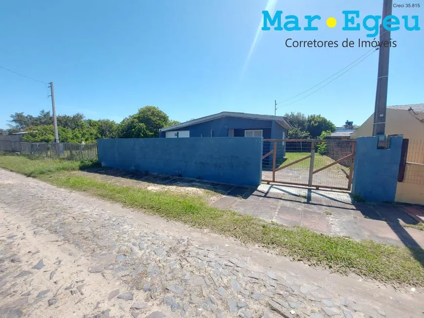 Foto 1 de Casa com 2 Quartos à venda, 75m² em Nazaré, Cidreira