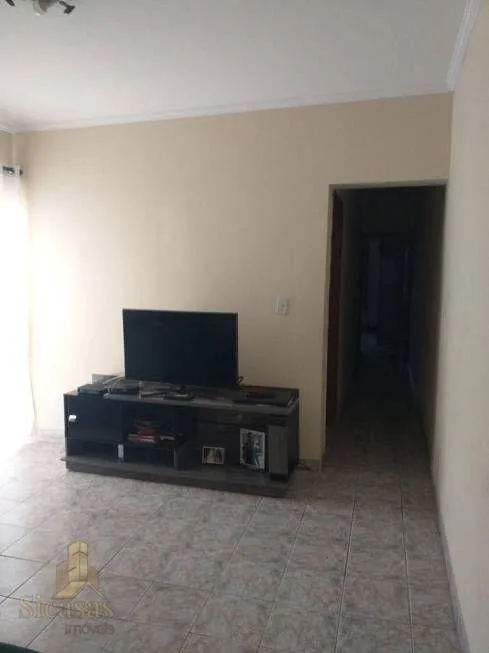 Foto 1 de Casa com 2 Quartos à venda, 125m² em Jardim Silveira, Barueri