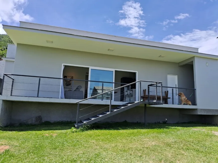 Foto 1 de Casa com 3 Quartos para alugar, 200m² em Ribeirão da Ilha, Florianópolis