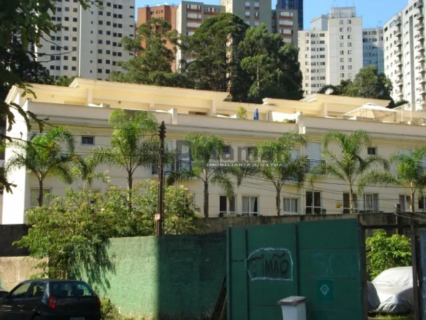 Foto 1 de Sobrado com 3 Quartos para alugar, 186m² em Vila Andrade, São Paulo