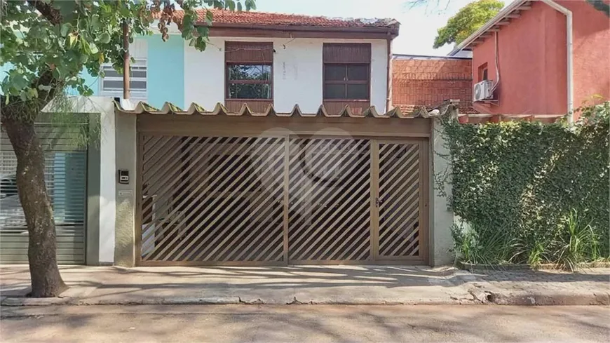 Foto 1 de Sobrado com 4 Quartos para venda ou aluguel, 180m² em Alto de Pinheiros, São Paulo