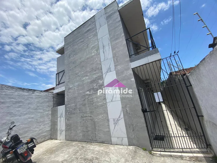 Foto 1 de Apartamento com 1 Quarto à venda, 25m² em Centro, Caraguatatuba