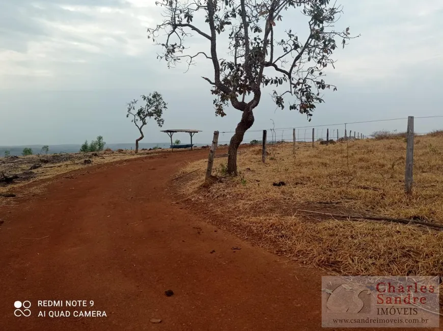 Foto 1 de Fazenda/Sítio com 3 Quartos à venda, 29m² em Centro, Alexânia