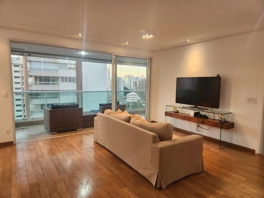 Foto 1 de Apartamento com 2 Quartos para alugar, 198m² em Brooklin, São Paulo