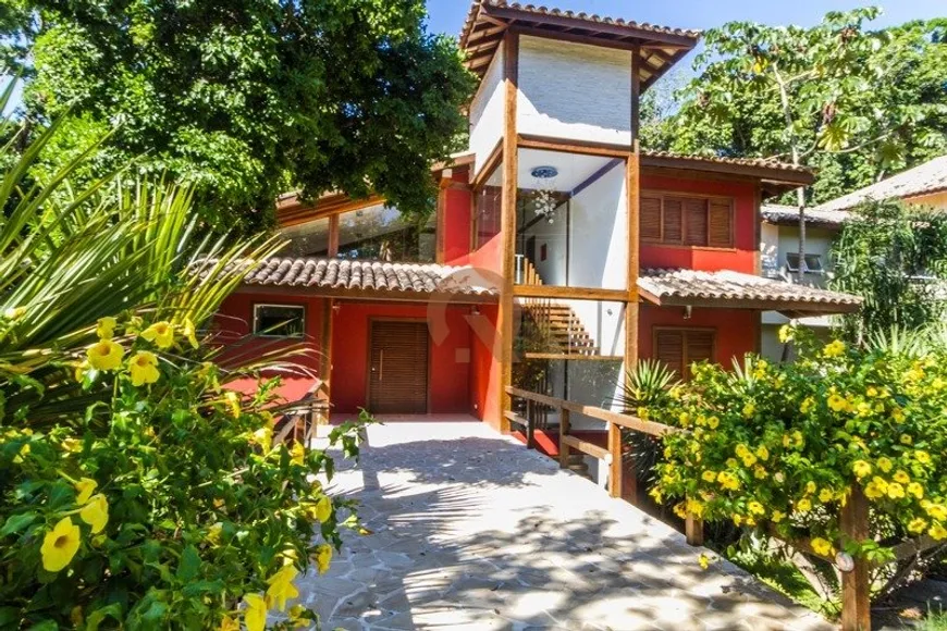 Foto 1 de Casa com 4 Quartos à venda, 300m² em , Ilhabela