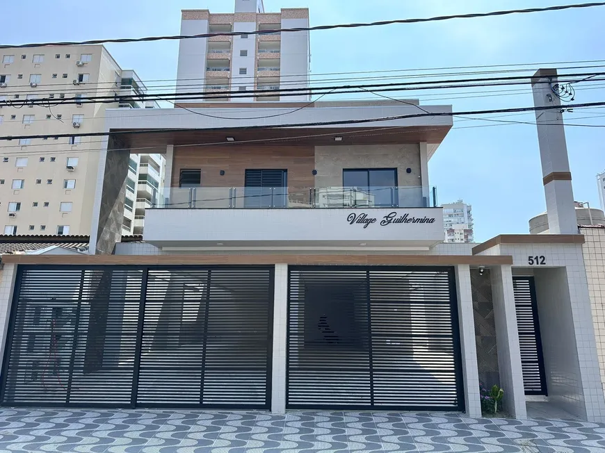 Foto 1 de Casa com 2 Quartos à venda, 51m² em Vila Guilhermina, Praia Grande