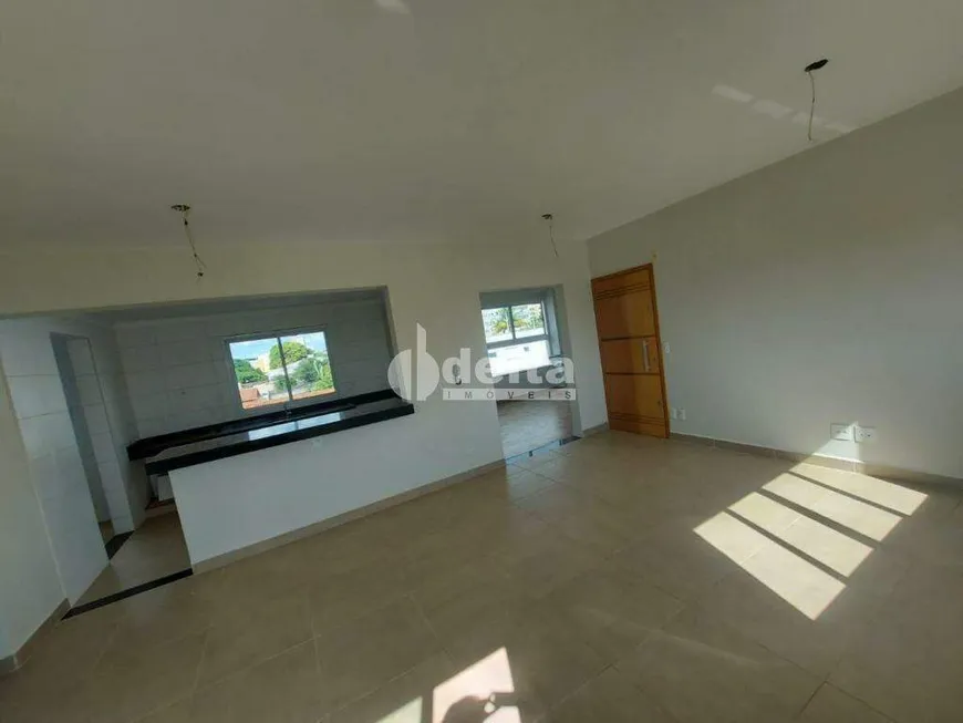 Foto 1 de Cobertura com 3 Quartos à venda, 256m² em Copacabana, Uberlândia