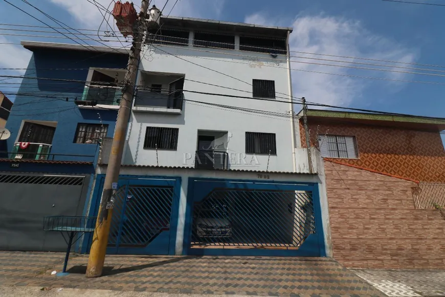 Foto 1 de Sobrado com 3 Quartos para alugar, 256m² em Jardim Utinga, Santo André