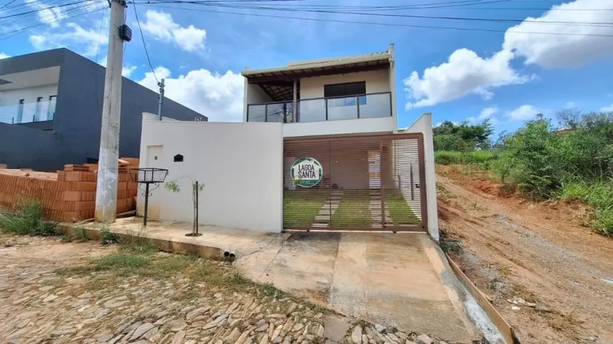 Foto 1 de Casa com 3 Quartos à venda, 132m² em Shalimar, Lagoa Santa