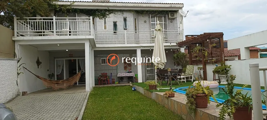 Foto 1 de Casa com 3 Quartos à venda, 328m² em Laranjal, Pelotas
