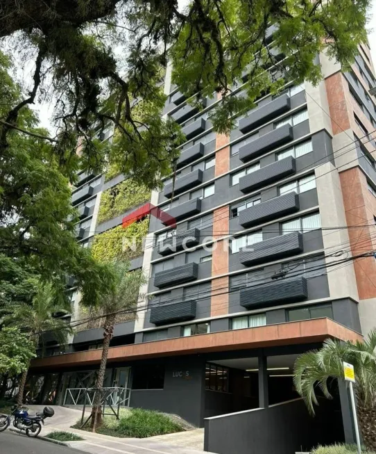 Foto 1 de Apartamento com 1 Quarto à venda, 28m² em Mont' Serrat, Porto Alegre