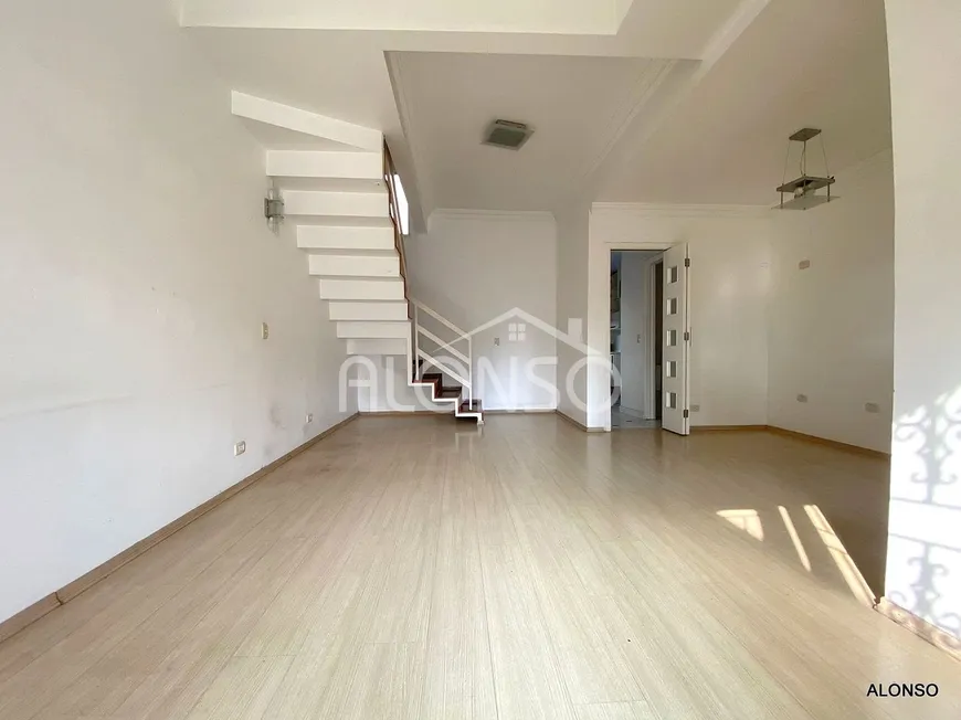 Foto 1 de Casa com 2 Quartos à venda, 75m² em Granja Viana, Cotia