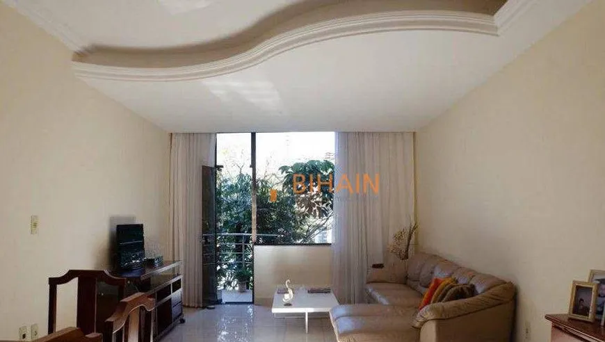 Foto 1 de Casa com 4 Quartos para alugar, 290m² em Santa Lúcia, Belo Horizonte