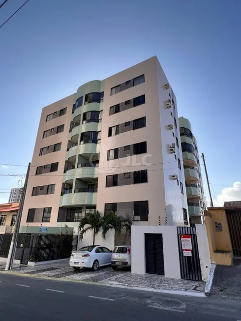 Foto 1 de Apartamento com 4 Quartos à venda, 120m² em Atalaia, Aracaju