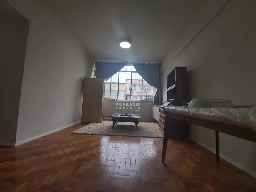 Foto 1 de Apartamento com 3 Quartos à venda, 97m² em Copacabana, Rio de Janeiro