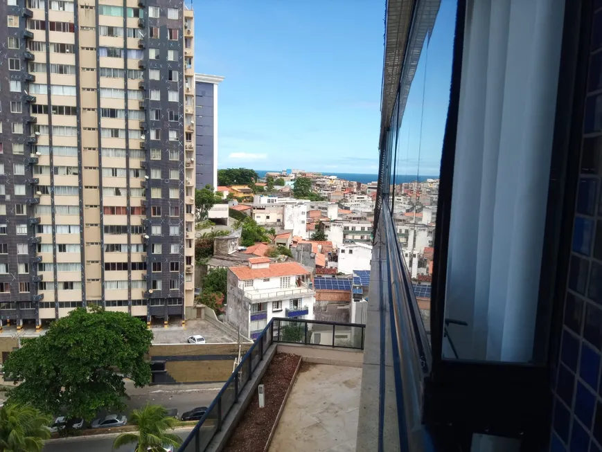 Foto 1 de Apartamento com 2 Quartos para alugar, 66m² em Federação, Salvador