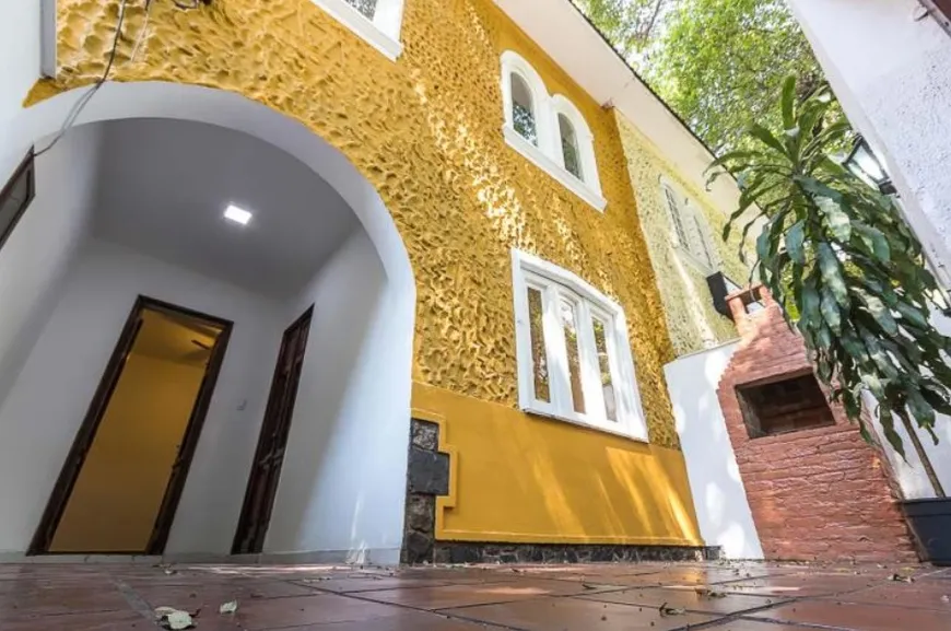 Foto 1 de Casa com 3 Quartos à venda, 160m² em Andaraí, Rio de Janeiro