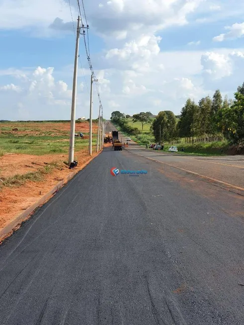 Foto 1 de Lote/Terreno à venda, 242m² em Centro, Lins