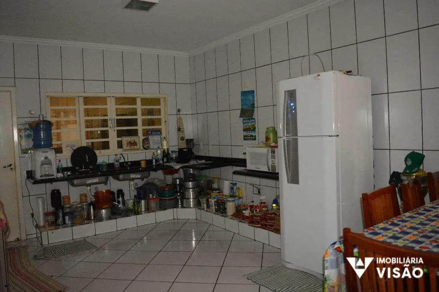 Foto 1 de Casa com 4 Quartos à venda, 310m² em Jardim Elza Amuí I, Uberaba