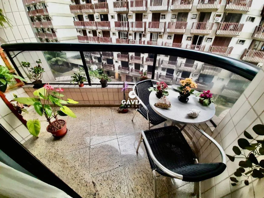 Foto 1 de Apartamento com 3 Quartos à venda, 117m² em Pompeia, Santos