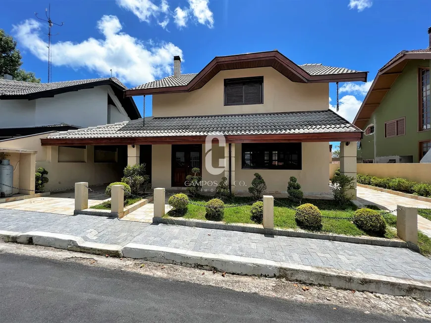 Foto 1 de Casa de Condomínio com 3 Quartos à venda, 250m² em , Campos do Jordão