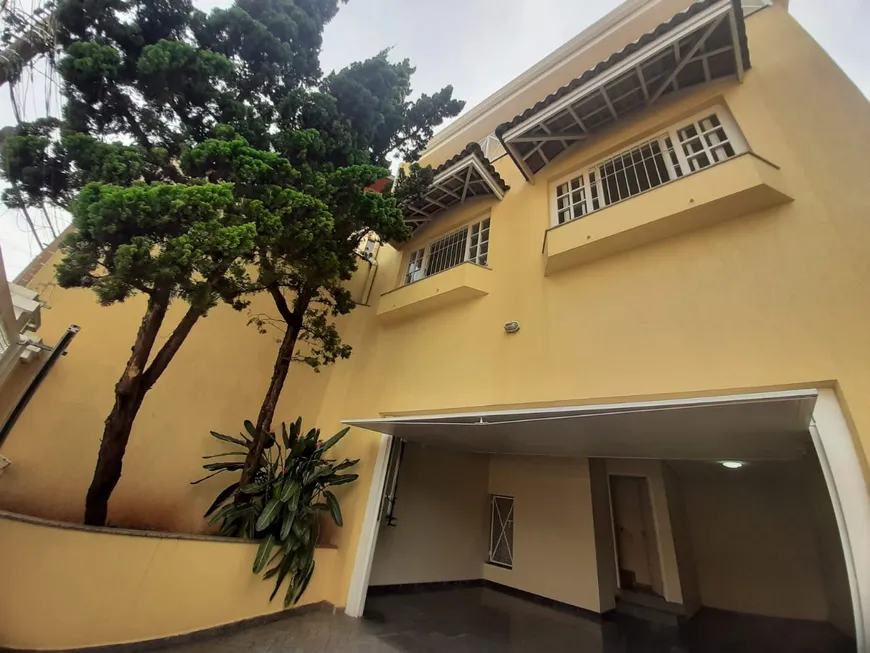 Foto 1 de Casa com 3 Quartos à venda, 290m² em Jardim França, São Paulo