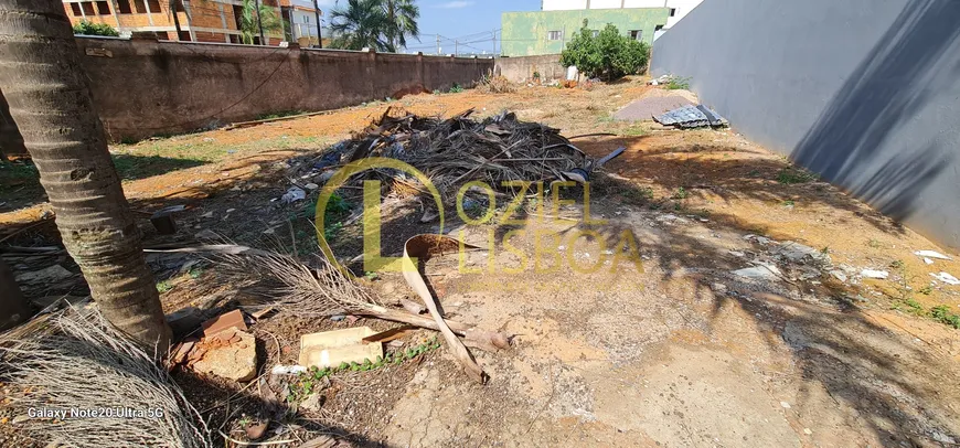 Foto 1 de Lote/Terreno com 1 Quarto à venda, 740m² em Setor Habitacional Vicente Pires, Brasília