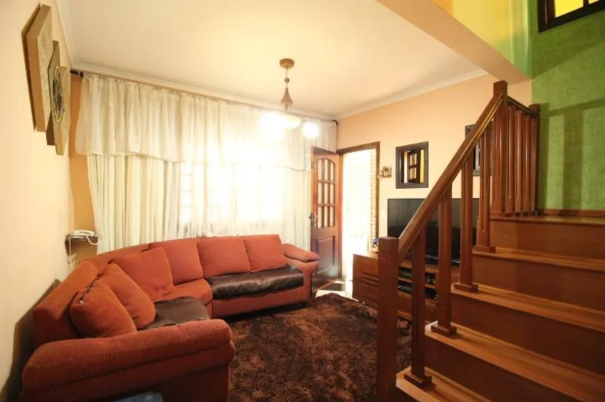 Foto 1 de Casa com 3 Quartos à venda, 156m² em Santa Maria, Osasco