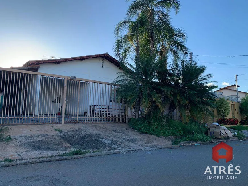 Foto 1 de Casa com 4 Quartos à venda, 203m² em Jardim Atlântico, Goiânia