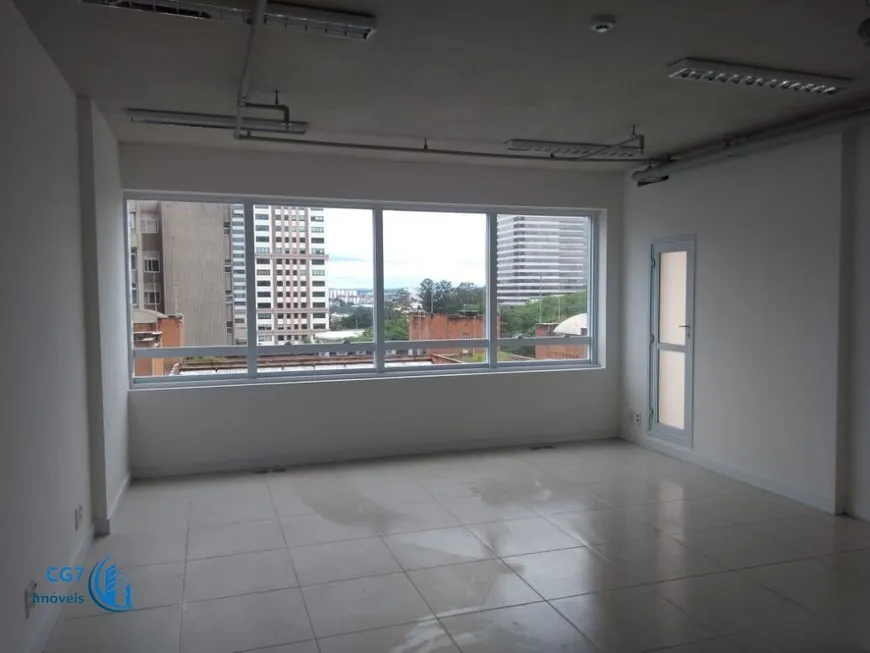 Foto 1 de Sala Comercial para alugar, 42m² em Alphaville Empresarial, Barueri