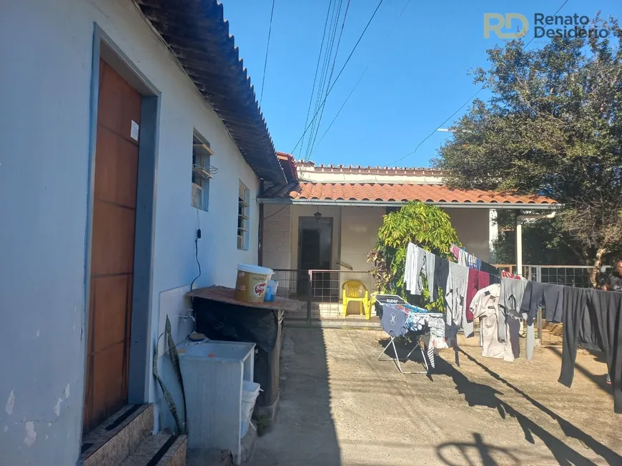 Foto 1 de Casa com 3 Quartos à venda, 230m² em Esplanada, Belo Horizonte