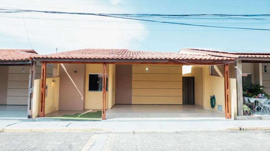 Foto 1 de Casa de Condomínio com 3 Quartos para alugar, 100m² em Turu, São Luís