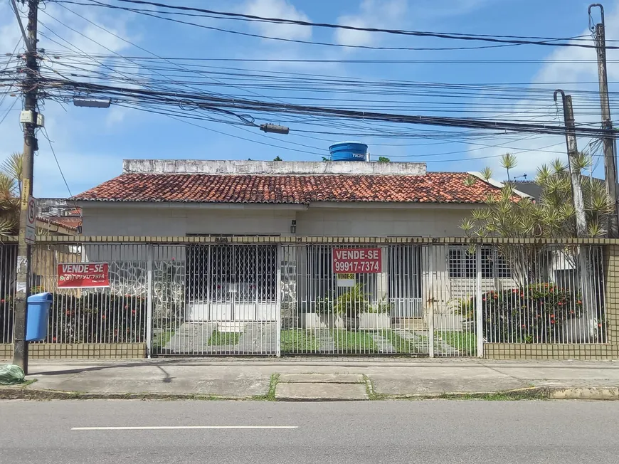Foto 1 de Casa com 6 Quartos à venda, 300m² em Imbiribeira, Recife