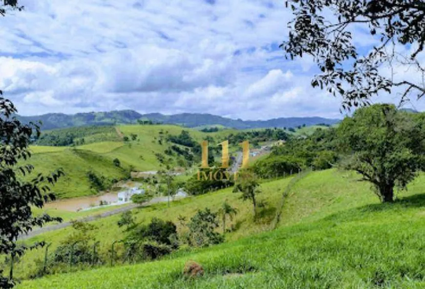 Foto 1 de Lote/Terreno à venda, 2031m² em Vilagio Paraibuna, Paraibuna