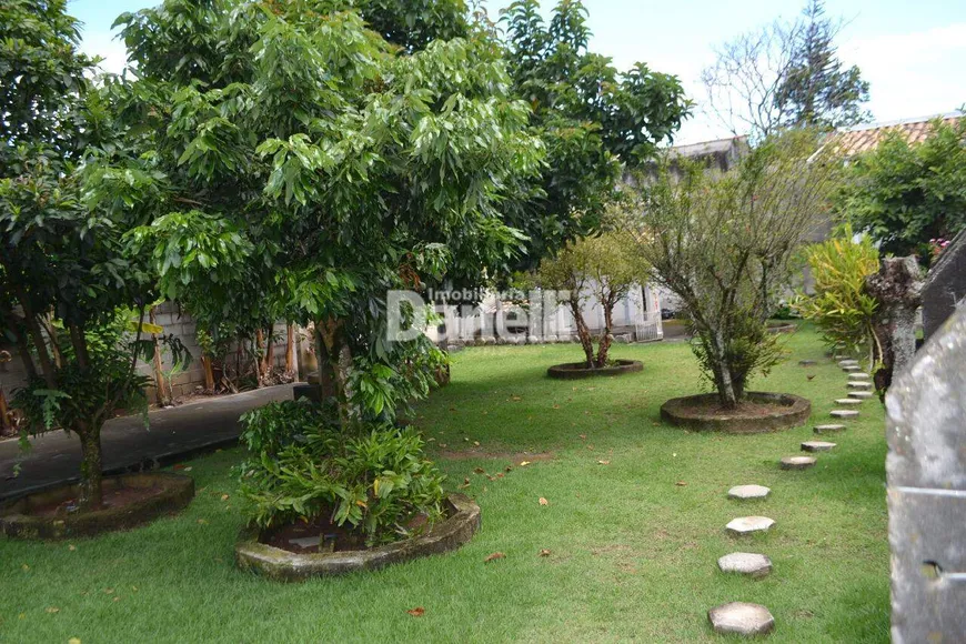 Foto 1 de Casa com 4 Quartos à venda, 327m² em Vila Rica, Pindamonhangaba