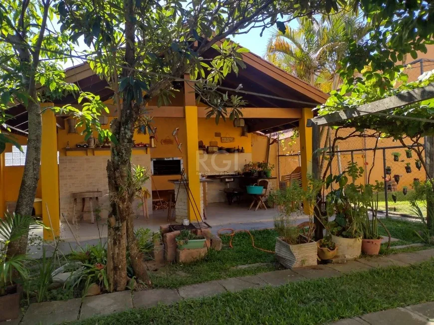 Foto 1 de Casa com 1 Quarto à venda, 68m² em Hípica, Porto Alegre