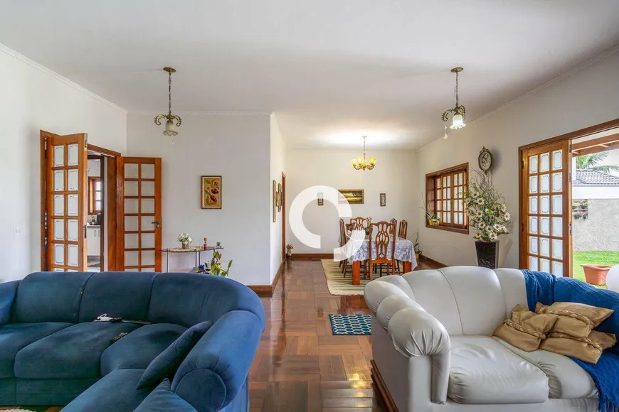 Foto 1 de Casa de Condomínio com 3 Quartos à venda, 280m² em Loteamento Alphaville Campinas, Campinas