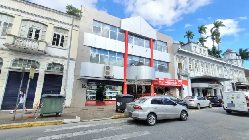 Foto 1 de Sala Comercial para alugar, 31m² em Centro, Joinville