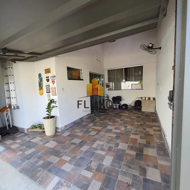 Foto 1 de Casa com 2 Quartos à venda, 10m² em Jardim Chapadao, Bauru