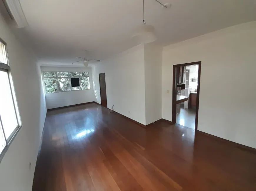 Foto 1 de Apartamento com 3 Quartos para alugar, 120m² em Savassi, Belo Horizonte