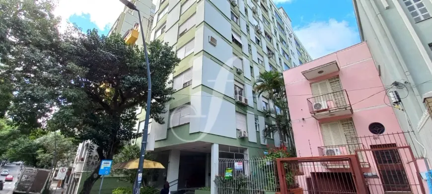 Foto 1 de Apartamento com 2 Quartos à venda, 93m² em Centro, Porto Alegre