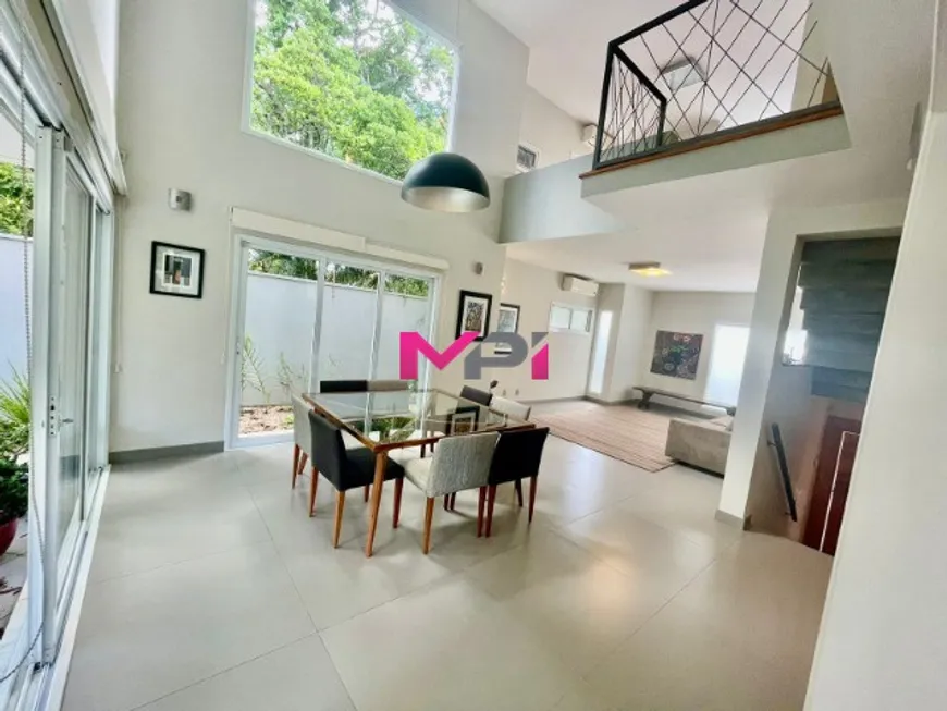 Foto 1 de Casa de Condomínio com 2 Quartos à venda, 219m² em Jardim Novo Mundo, Jundiaí