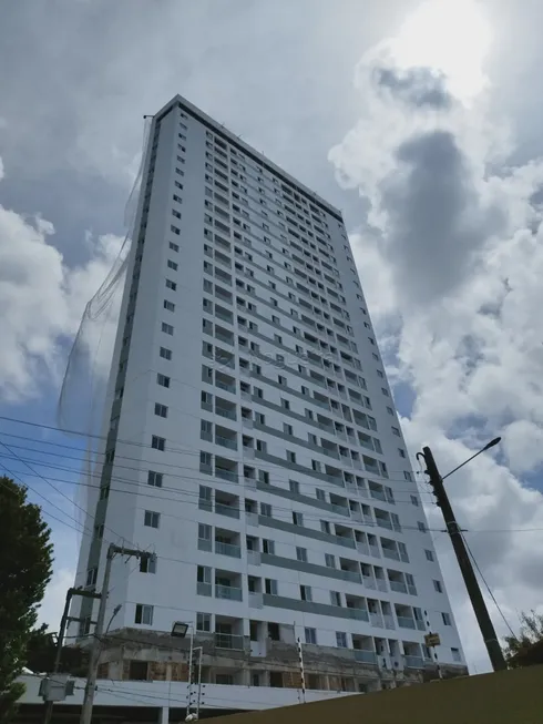 Foto 1 de Apartamento com 3 Quartos à venda, 67m² em Ilha do Retiro, Recife