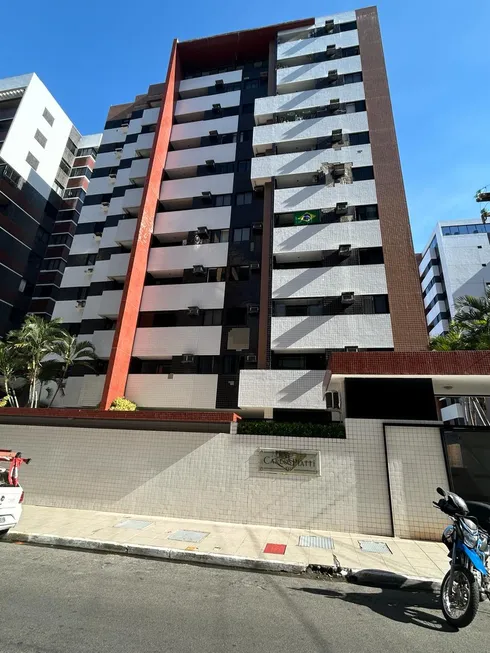 Foto 1 de Apartamento com 3 Quartos à venda, 70m² em Ponta Verde, Maceió