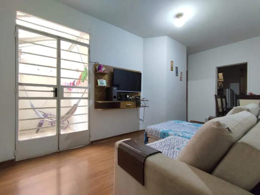 Foto 1 de Apartamento com 2 Quartos à venda, 45m² em Bonsucesso, Belo Horizonte