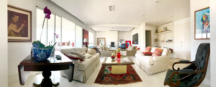 Foto 1 de Apartamento com 4 Quartos à venda, 261m² em Vila Andrade, São Paulo