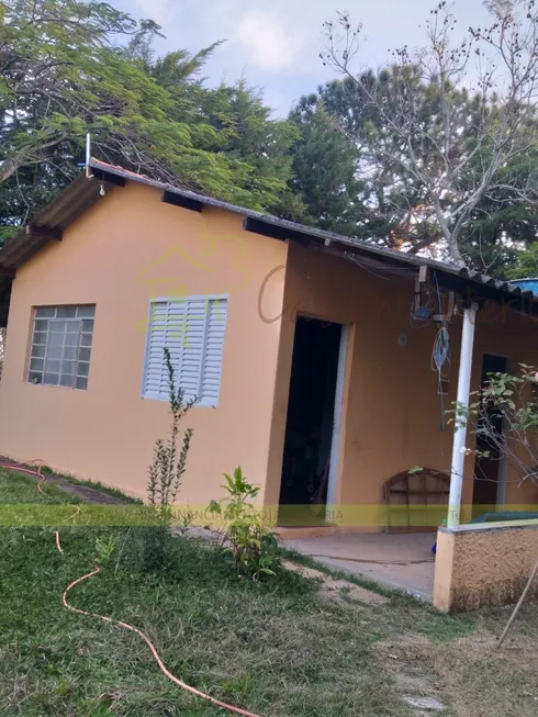 Foto 1 de Fazenda/Sítio com 2 Quartos à venda, 60m² em Monterrey, Louveira