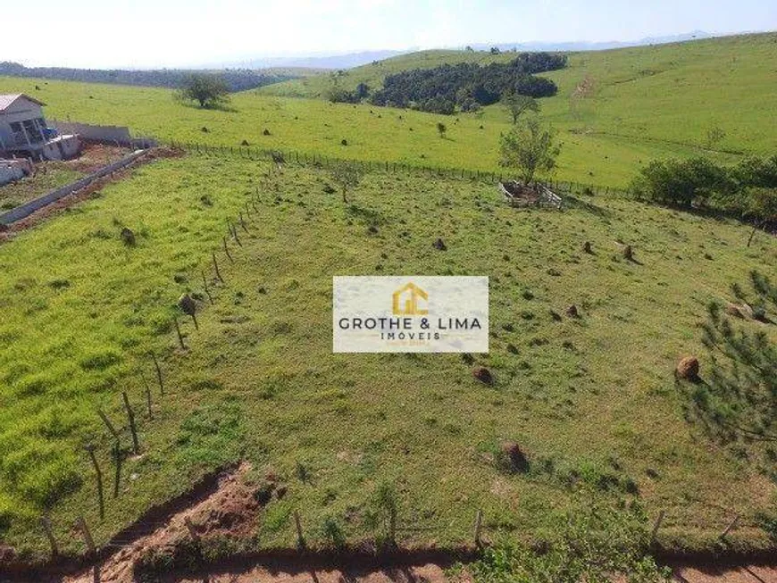 Foto 1 de Lote/Terreno à venda, 1600m² em Guamirim, Caçapava