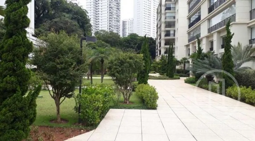 Foto 1 de Apartamento com 4 Quartos à venda, 540m² em Alto Da Boa Vista, São Paulo