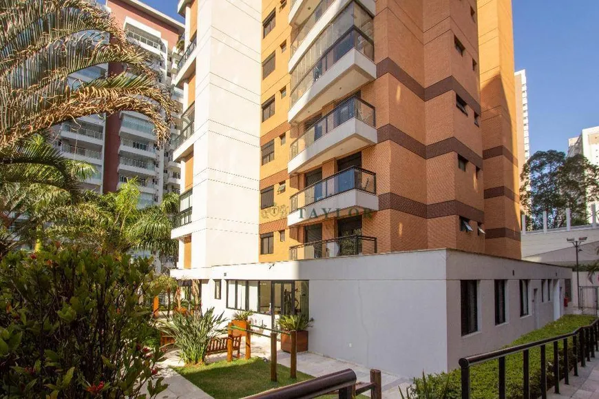 Foto 1 de Apartamento com 3 Quartos à venda, 184m² em Vila Andrade, São Paulo